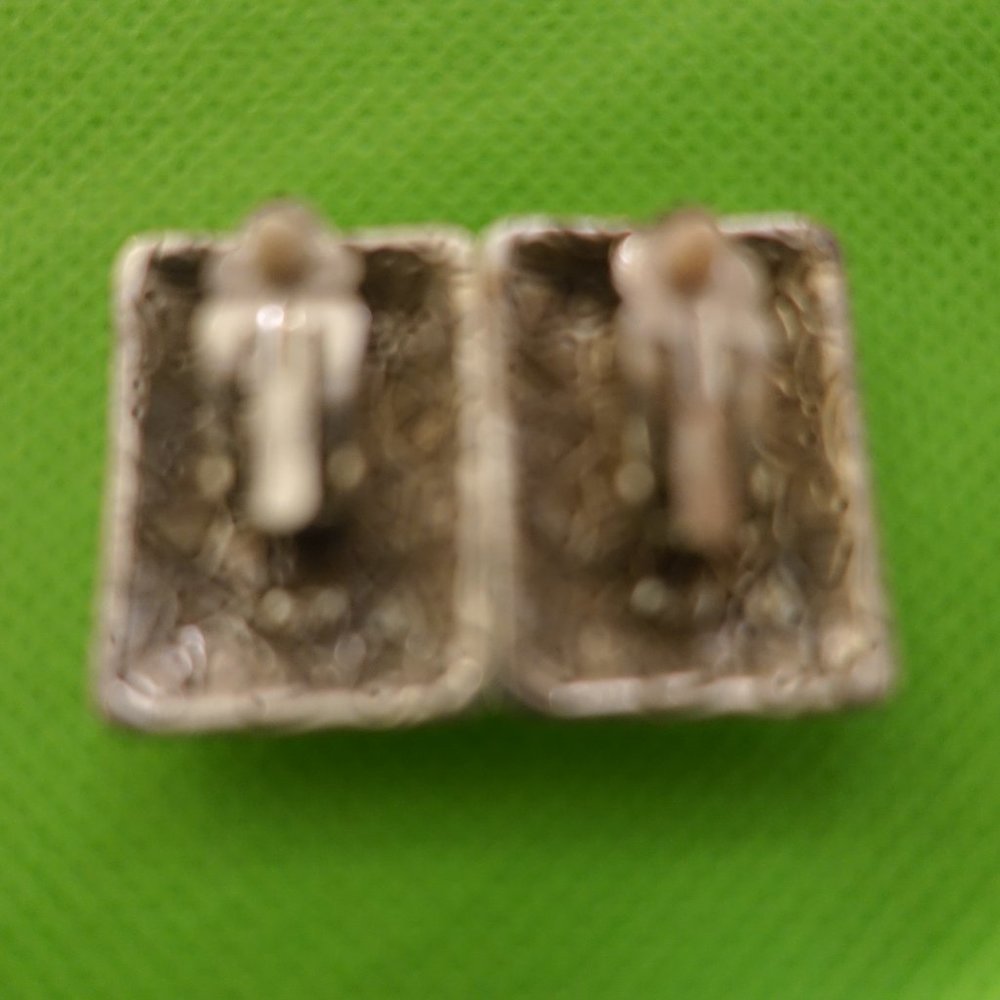 Earrings - Picture 4 of 4